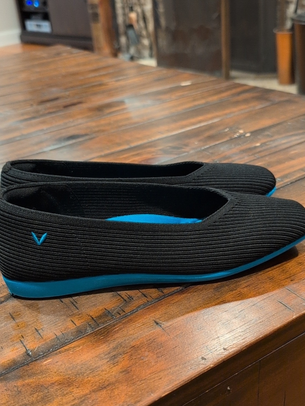 Vivaia Margot Walker Flats Square Toe - Picture 6 of 12
